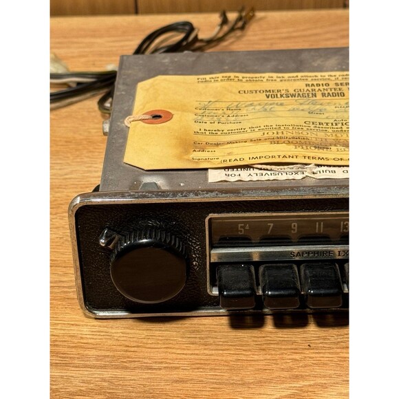 Vintage Volkswagen VW Beetle Bus SAPPHIRE IX Car Transistor Radio Stereo Tested - Picture 2 of 11
